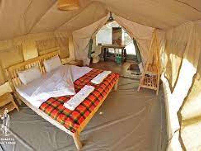KARA TUNGA SAFARI CAMP